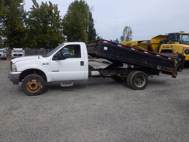 2004-ford-f550-image-5