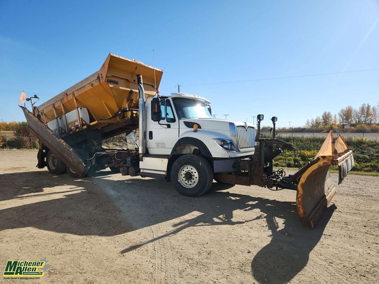 2016-international-workstar-7600-image-26