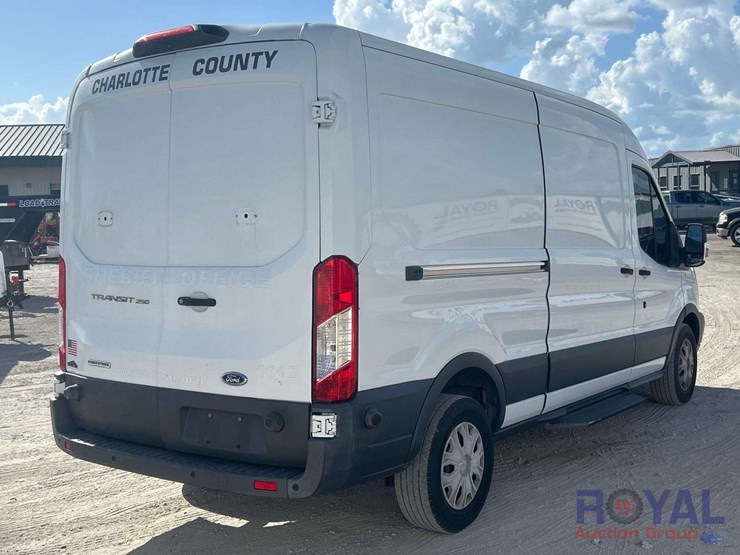 2018-ford-transit-image-3