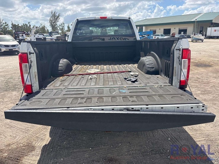 2017-ford-f250-image-19