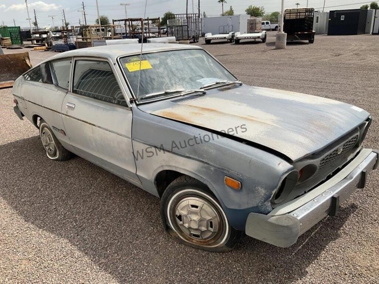 1976-datsun-b210-coupe-image-4