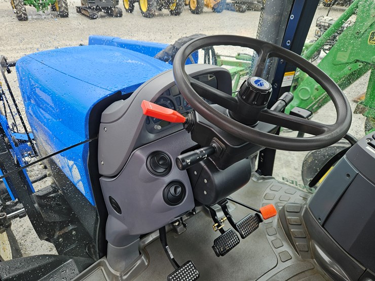 2008-new-holland-t6050-image-10