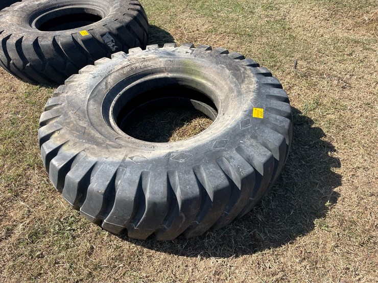 #2035-•-16.00-25-industrial-tire-inv#-29767-image-2