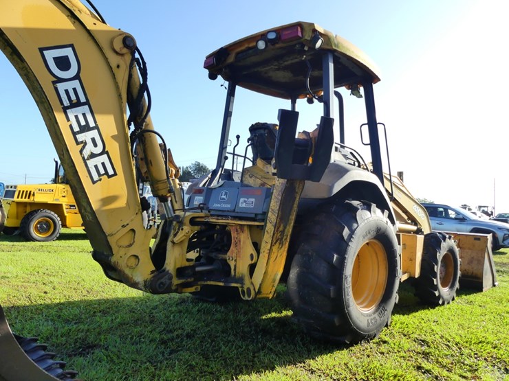 2006-deere-410g-image-3