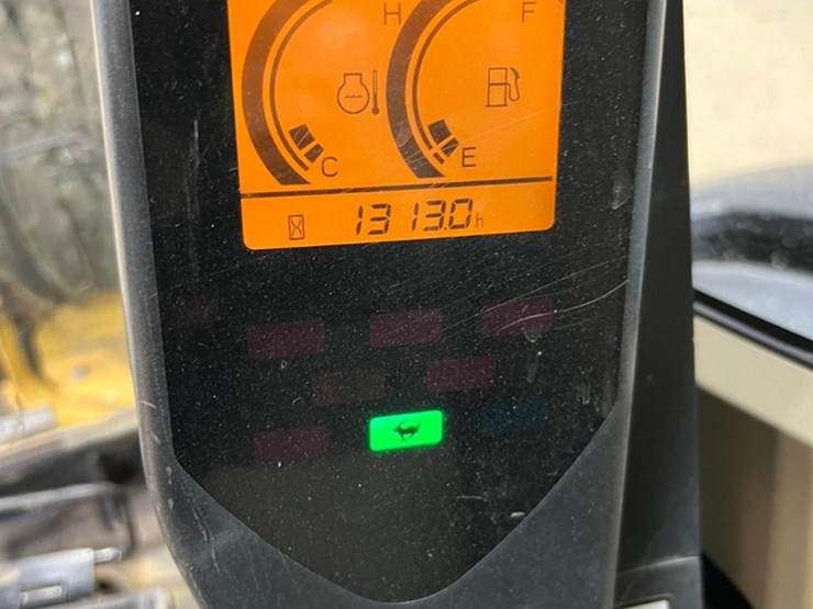deere-27d-image-26