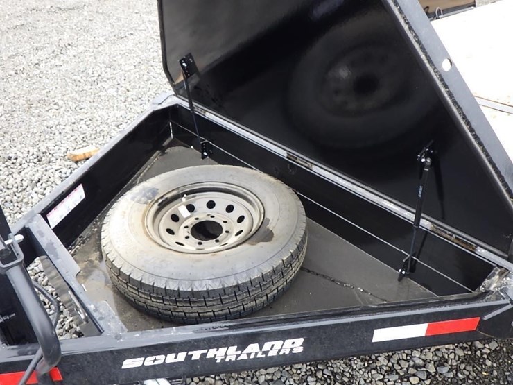 2025-southland-blat7-22'-t/a-tilt-deck-trailer-image-15