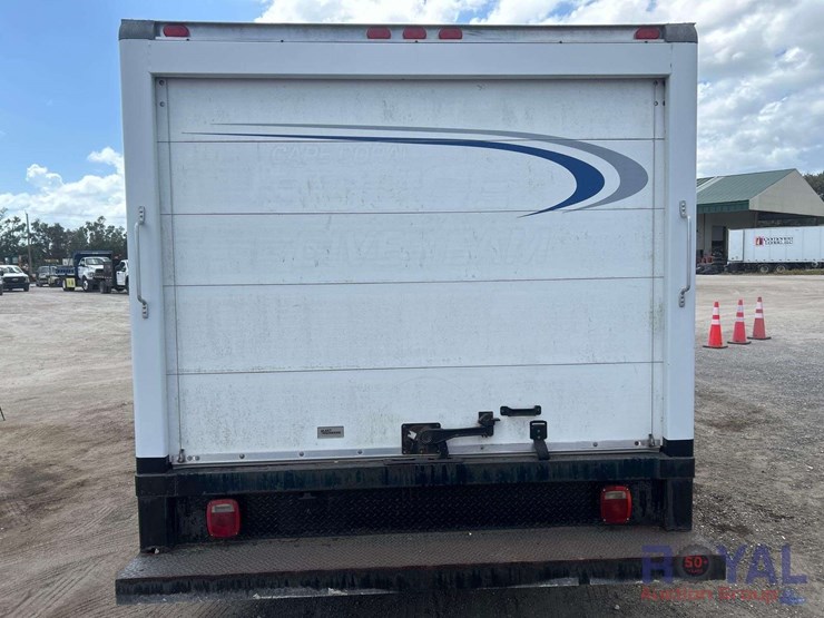 2006-ford-e350-image-23