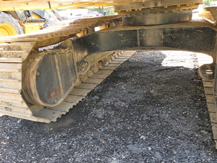 caterpillar-317-image-21