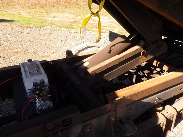2018-ford-f550-image-9
