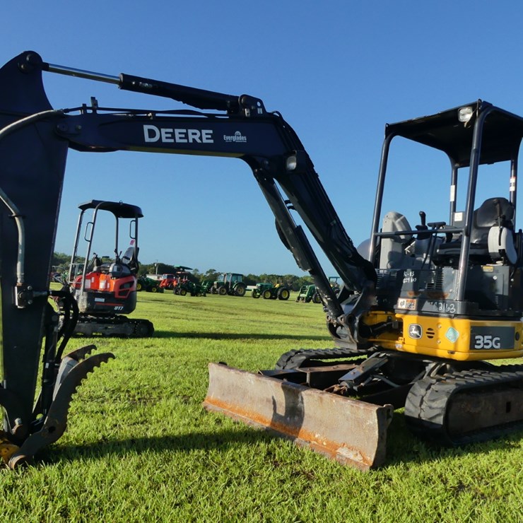 DEERE 35G