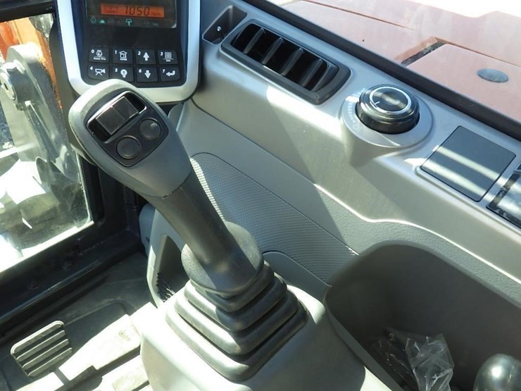doosan-dx85r-3-image-27