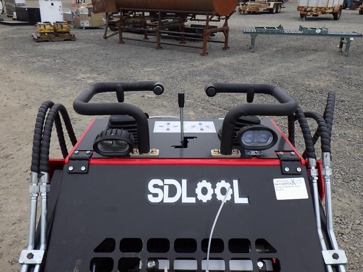 2025-sdlool-sl380r-skid-steer-tracked-loader-image-11