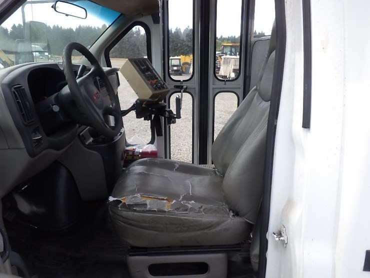 1999-gmc-s/a-passenger-bus-image-8
