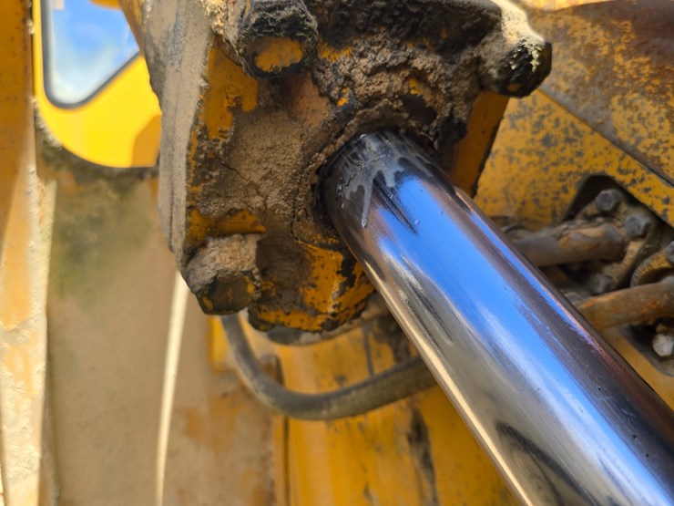 caterpillar-966b-image-44