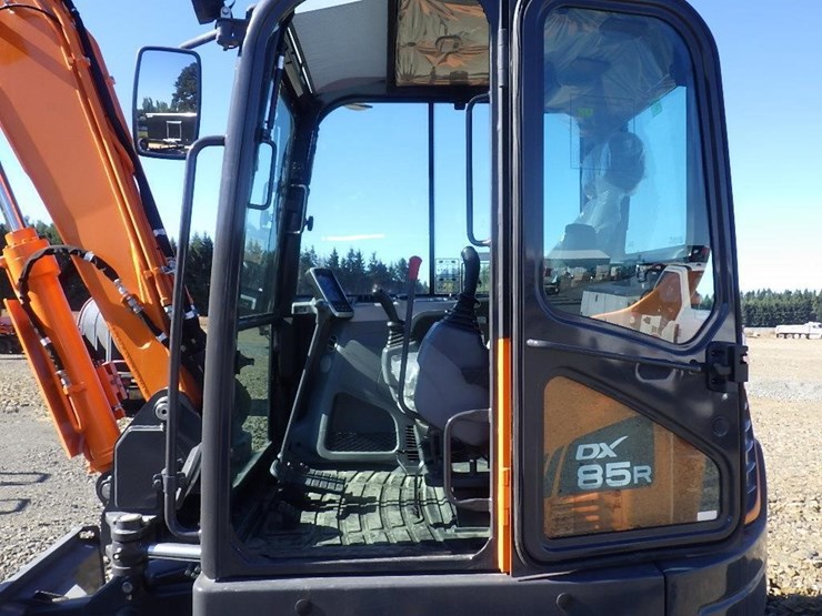 doosan-dx85r-3-image-23