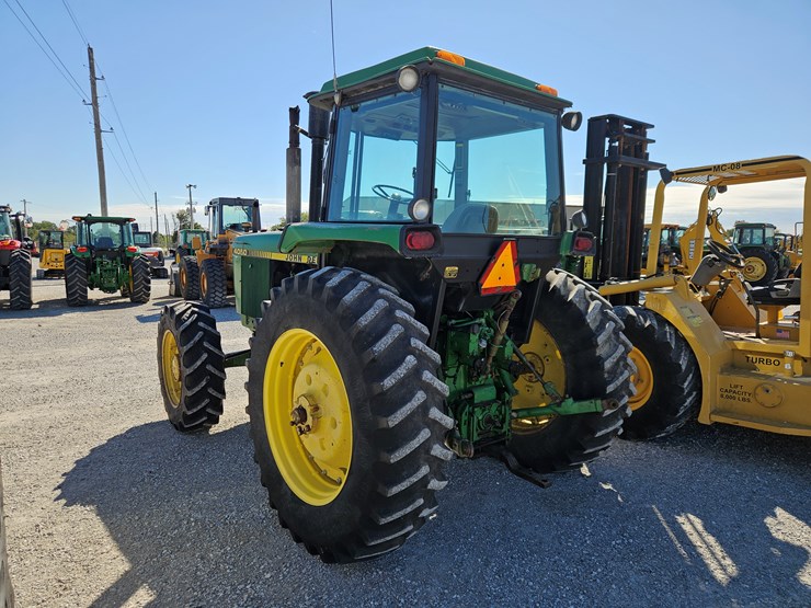1986-john-deere-4050-image-11