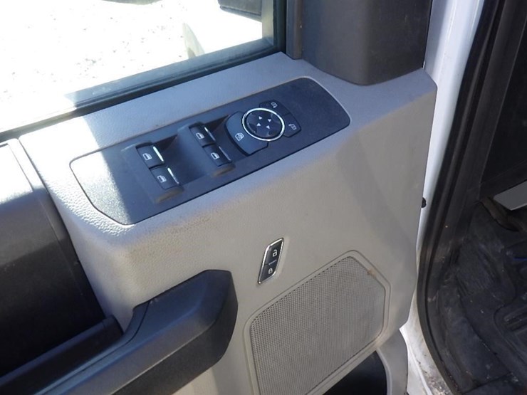 2018-ford-f550-image-22