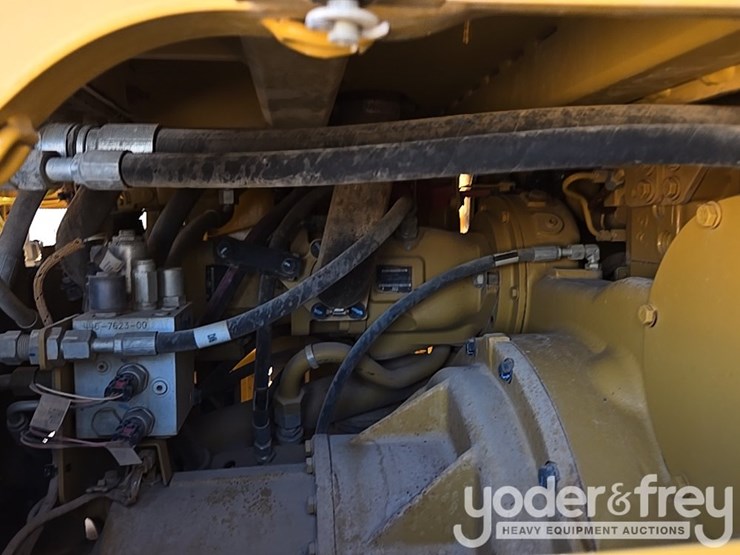 2016-caterpillar-140m3-image-70