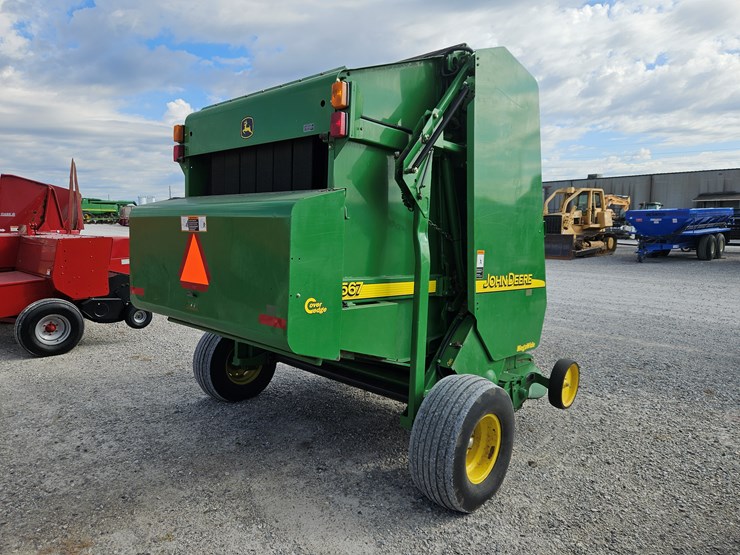 2003-john-deere-567-image-7