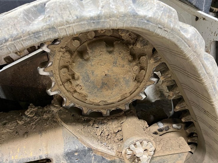 bobcat-t76-image-14