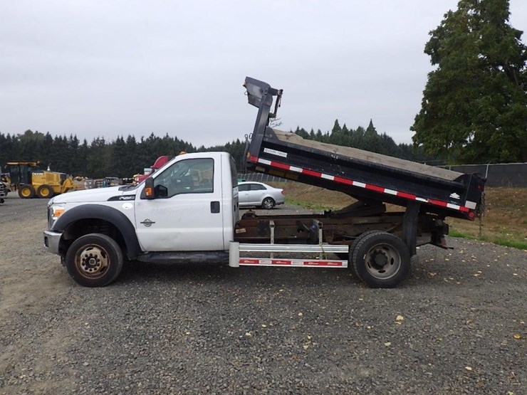 ford-f550-image-8