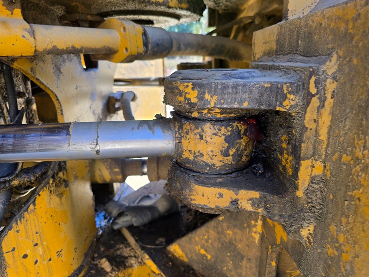 caterpillar-988b-image-60