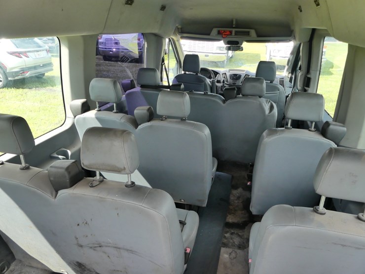 2017-ford-transit-image-5