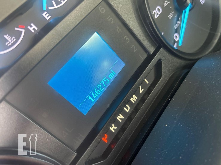 2019-ford-f350-xl-image-33