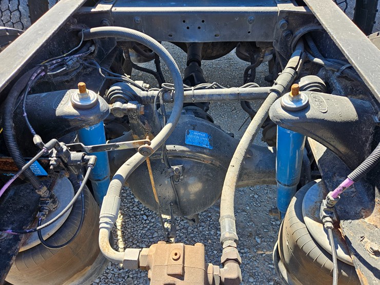 2007-peterbilt-379-image-80