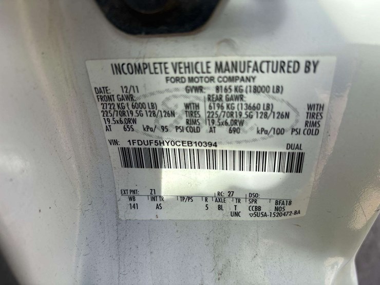 2012-ford-f550-image-16