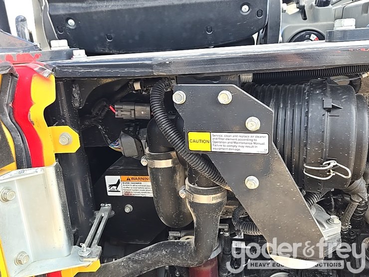 2022-yanmar-vio35-6a-image-47
