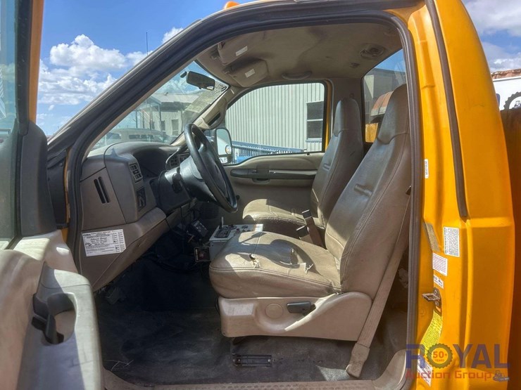 2002-ford-f450-image-10