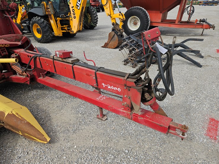 new-holland-892-image-2