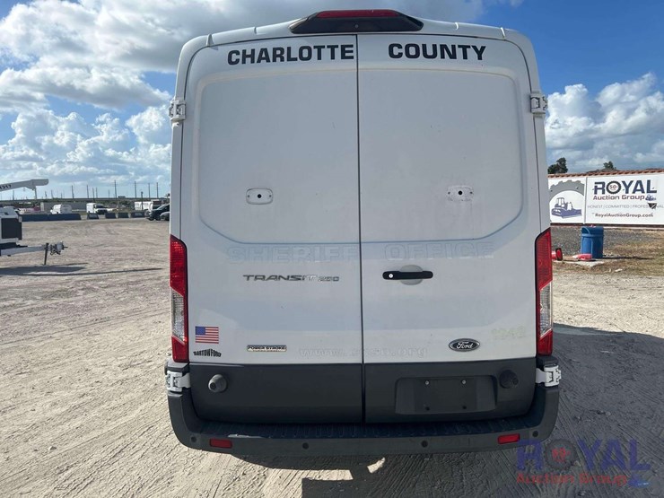 2018-ford-transit-image-26