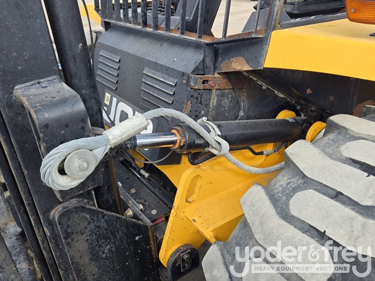 2017-jcb-930-image-25
