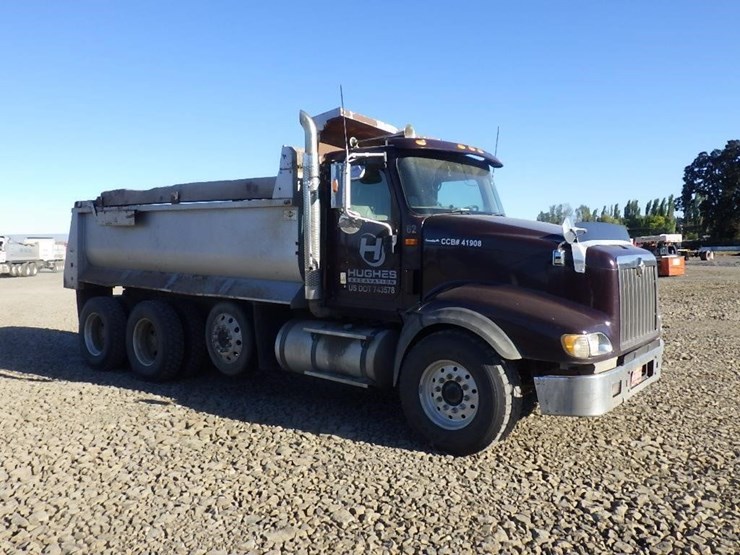 2009-international-5900i-17'-3-axle-dump-truck-image-2