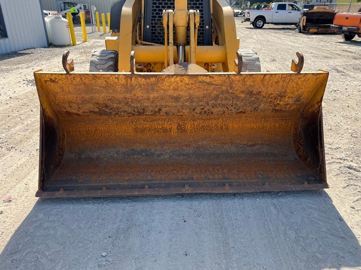 deere-310g-image-9