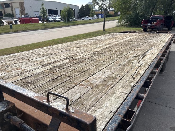 #5073-•-2012-pj-trailers-24'-deck-over-trailer-image-9