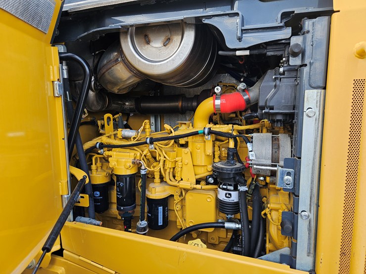 deere-524p-image-16