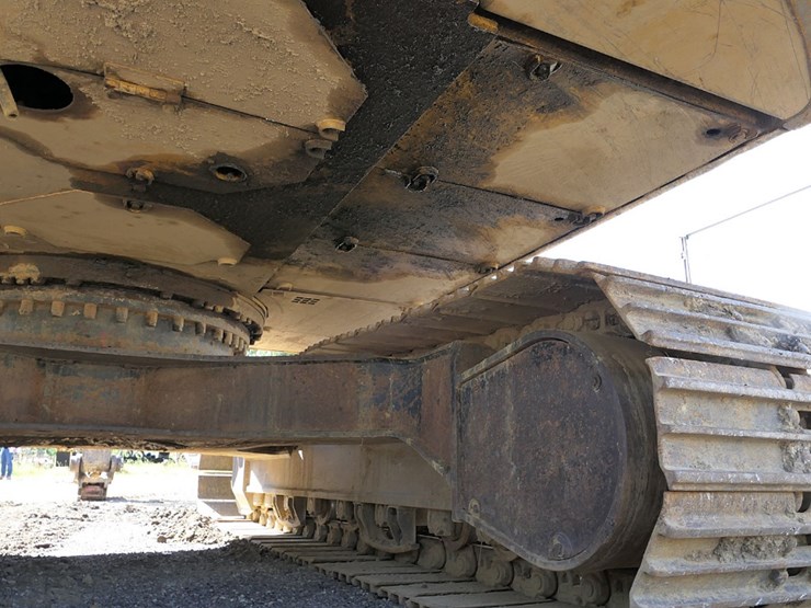 2011-caterpillar-320d-image-20