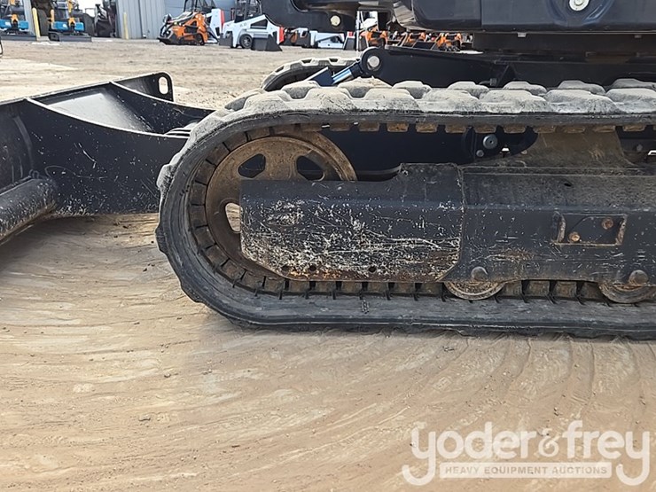2022-yanmar-vio35-6a-image-16