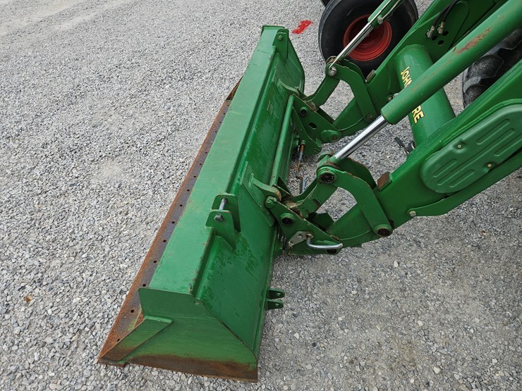 2014-john-deere-6150m-image-5
