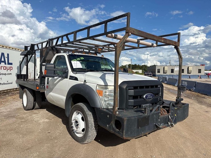 2012-ford-f550-image-2