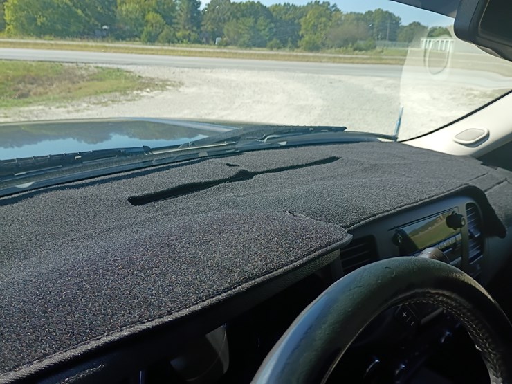 2010-chevrolet-silverado-1500-image-38
