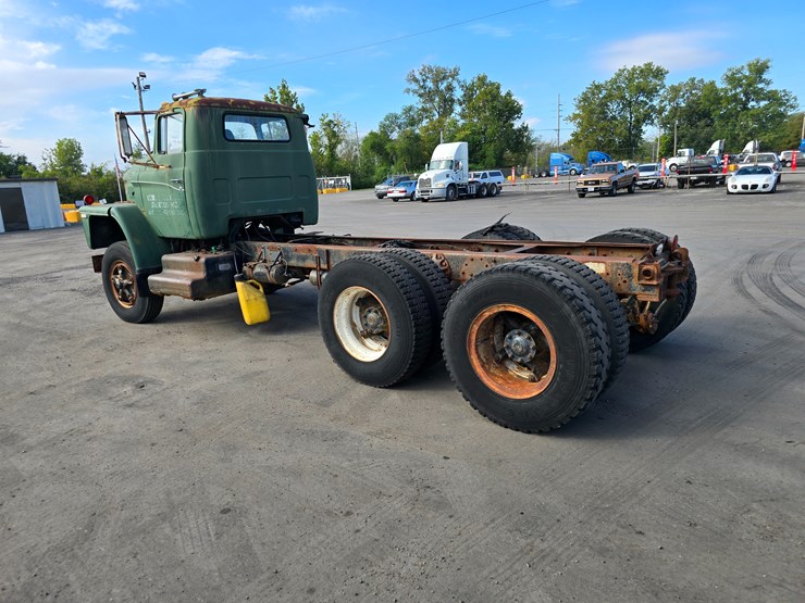dodge-800-image-11