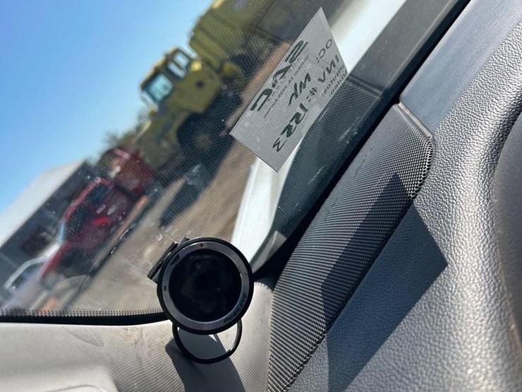 2019-chevrolet-silverado-3500hd-image-47