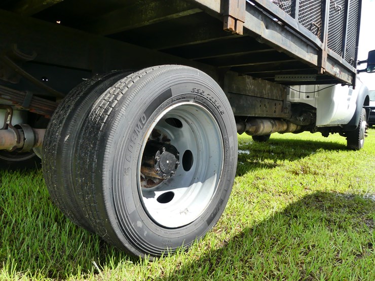 2014-ford-f550-xl-image-6