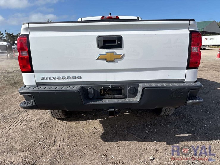 2017-chevrolet-silverado-1500-image-22