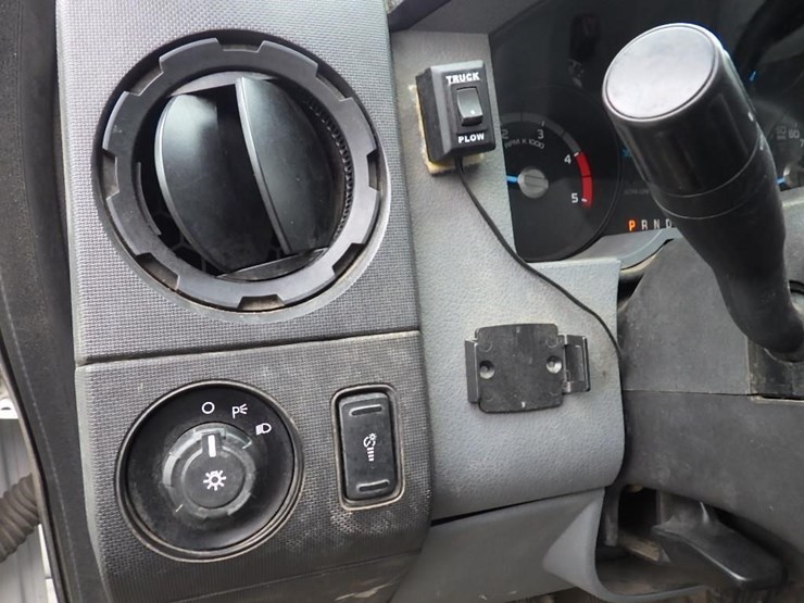 ford-f550-image-22