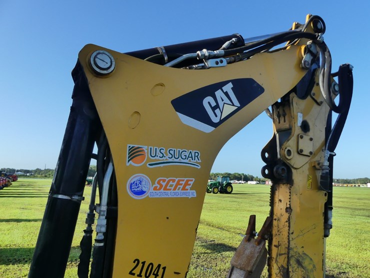caterpillar-420f2-it-image-8
